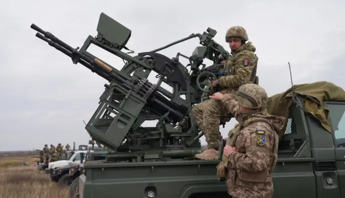 Силы ПВО уничтожили 110 из 123 беспилотников во время массированной атаки РФ