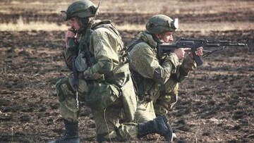 Россия ежемесячно теряет военных больше, чем отправляет на фронт: эксперт о зимней кампании