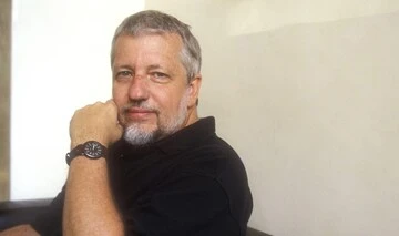 Письменник-фантаст Ден Сіммонс, автор романів "Терор" та "Гіперіон", помер у 77 років