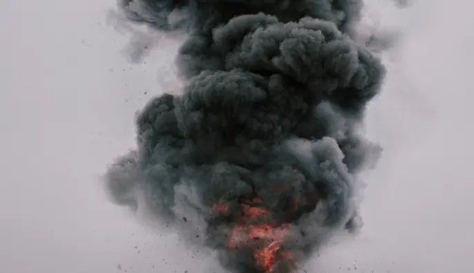 Росіяни вдарили безпілотником по Сумах: спалахнула пожежа  