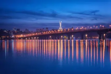 Мерія Києва звернулася до поліції через дезінформацію про стан мосту Патона