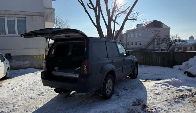 Понад 3 млн грн на медеваки: Аврора та БФ «Хід юристів» переобладнали 12 авто для війська