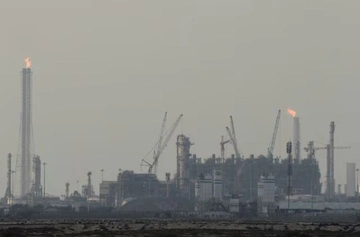 Катар полностью останавливает сжижение газа, перезапуск займет несколько недель — Reuters