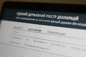 Скрыли имущество на 50 млн грн: трое депутатов из Винницкой области предстанут перед судом