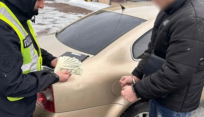 В Житомирской области правоохранители разоблачили схему внесения недостоверных сведений в «Оберег»