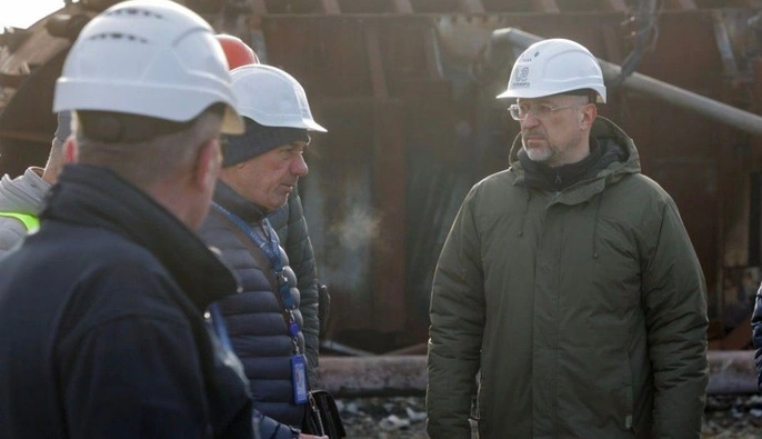 Шмыгаль посетил один из критически важных энергообъектов на западе Украины: детали