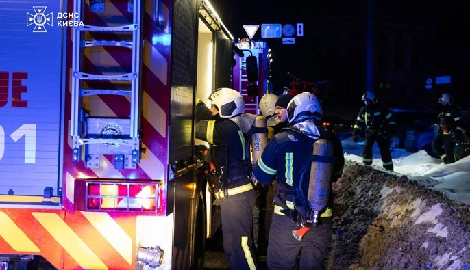 Падение обломков в трех районах: Кличко сообщил о последствиях ночной атаки на Киев