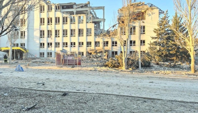 Росія скинула авіабомбу на Краматорськ – поранено щонайменше 6 людей