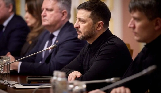 Иран пока не поставляет России вооружение, которое используют для ударов по Украине — Зеленский