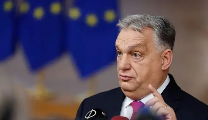 Орбан заявил, что между Венгрией и Россией должна быть территория, 