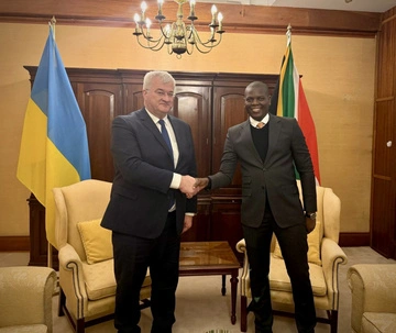 Заинтересованы в развитии диалога с Африкой: посол Щерба о новых визитах украинских чиновников в ЮАР