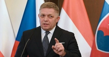 Фицо заявил о договоренности с Еврокомиссией о возобновлении транзита нефти через «Дружбу»