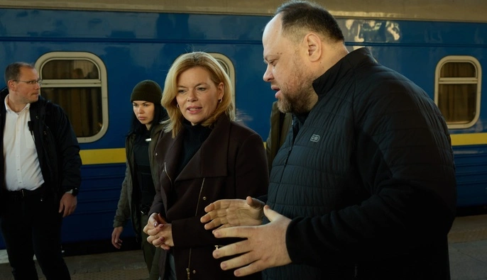 Киев впервые после избрания посетила президент Бундестага Юлия Клекнер