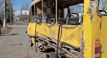 Российские войска атаковали маршрутку в Херсоне – пострадали восемь человек