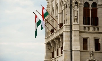 В Угорщині опозиційна партія "Тиса" зберігає лідерство напередодні виборів — опитування