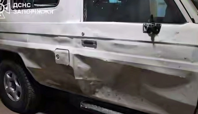 Російські дрони атакували евакуаційний автомобіль ДСНС на Запоріжжі