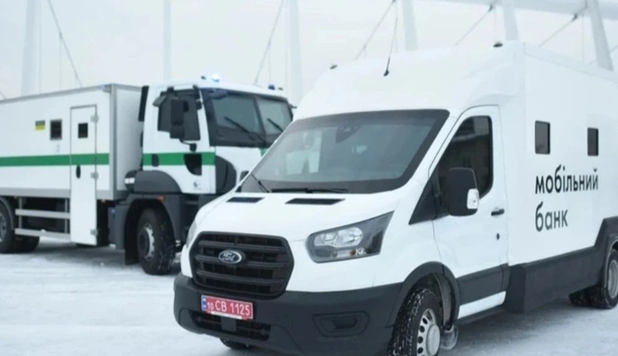 Угорщина погодилась віддати Україні викрадені інкасаторські авто — медіа