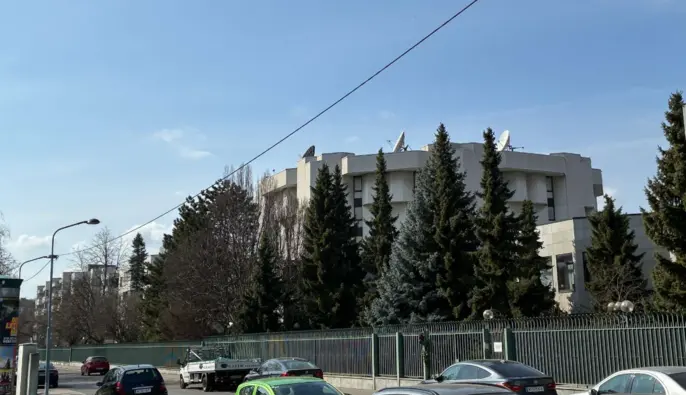 На крыше посольства: как Россия развернула шпионскую инфраструктуру в Вене – австрийские СМИ