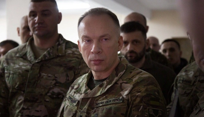 Сирський обговорив із командирами операцію на півдні та закликав до інформаційної тиші