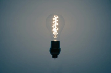 Вимкнення світла 15 березня: графіки діятимуть лише для промислових споживачів