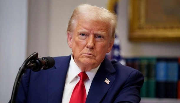 FT: Мирні переговори по Україні провалились через фокус Трампа на Ірані 