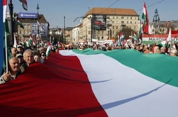 В Будапеште прошел массовый митинг против политики Орбана