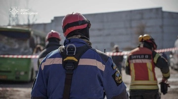 Последствия утренней атаки на Киев: в трёх районах города зафиксировано падение обломков