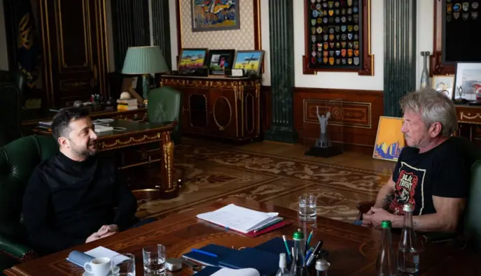 Зеленський провів зустріч з актором Шоном Пеном, який прибув в Україну