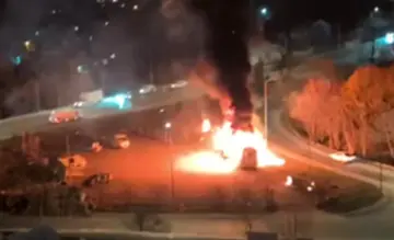 Во Львове после взрыва загорелся автобус вечером 16 марта: все подробности