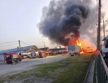 Дроны атаковали РФ и оккупированный Мелитополь – пожары и работа ПВО в нескольких регионах