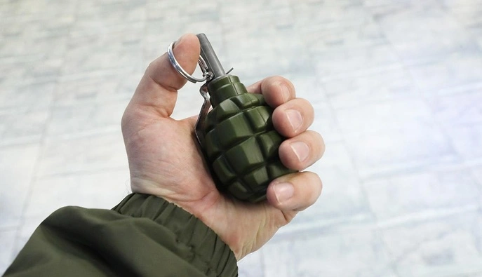 В Запорожье военный взорвал гранату у многоквартирного дома