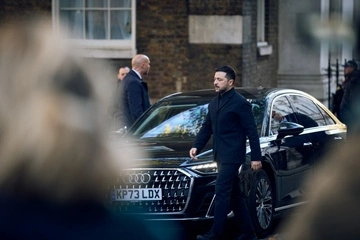 Зеленський прибув до Лондона: заплановані зустрічі з Королем Чарльзом III, Стармером і Рютте – деталі