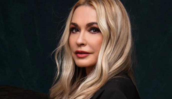 "Он не живет в той стране": Ольга Сумская ответила на критику видео под трек россиянина