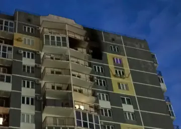 Краснодар під атакою дронів – повідомляють про пошкодження багатоповерхівки та пожежі