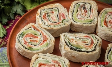 Суши по-домашнему: Клопотенко рассказал, как приготовить рулет из лаваша с начинкой