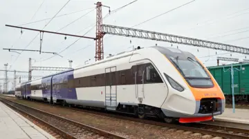 УЗ временно ограничила движение поездов «Интерсити» до Харькова