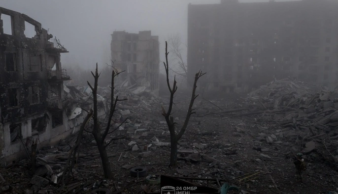 От некоторых домов остались только фундаменты: военные показали, как выглядит Константиновка Донецкой области.