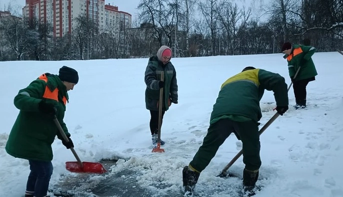 В Киеве острый дефицит кадров в коммунальной сфере: в Оболонской РГА рассказали детали