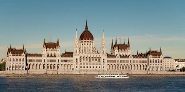 В Венгрии озабочены последствиями возможного проигрыша Орбана на выборах — Politico