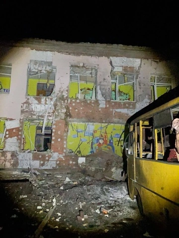 Россияне "геранями" уничтожили Авдеевский лицей на Черниговщине