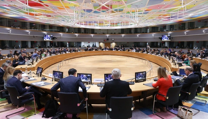 ЕС может изменить подход к Венгрии после блокирования €90 млрд для Украины