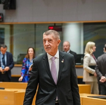 Чехия готовит законопроект для борьбы с неправительственными организациями по образцу РФ — Politico