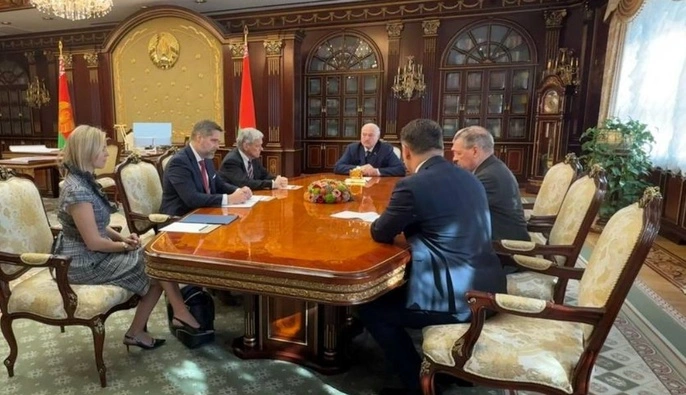 Коул: США знімають санкції з білоруських банків та компаній-виробників калійних добрив