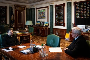 Зеленский обсудил с Сибигой шаги по усилению внимания мира к защите Украины