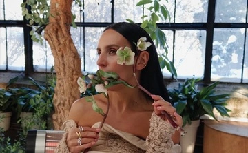 Джамала показала унікальні кадри з дня народження Ліни Костенко: який вигляд має поетеса у 96 років