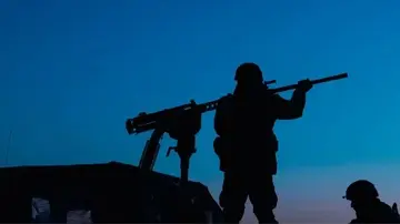 Втрати ворога зростають: мінус 940 військових і 30 артсистем