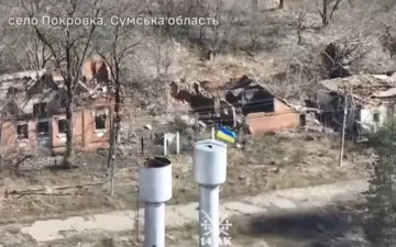 Українські військові підняли прапор у Покровці на Сумщині та спростували фейки РФ