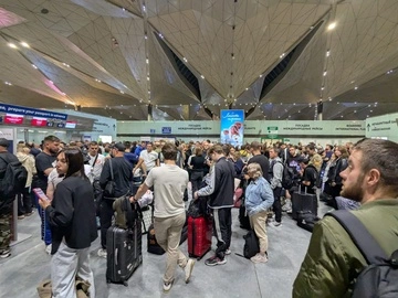 В Петербурге из-за атаки дронов задержали или отменили почти сотню рейсов