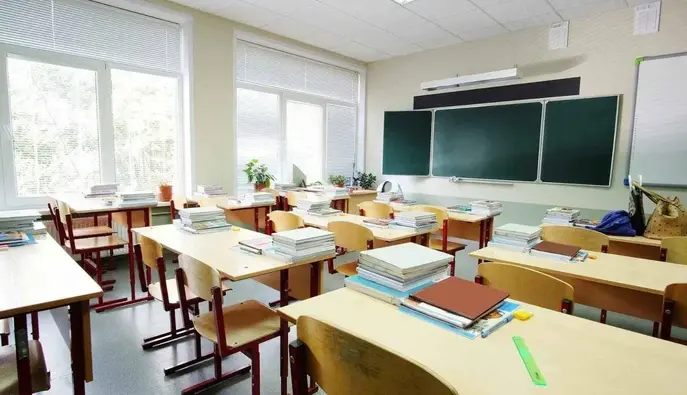 Штрафы до 5 100 грн: в Украине начнут более жестко относиться к пропускам школы детьми