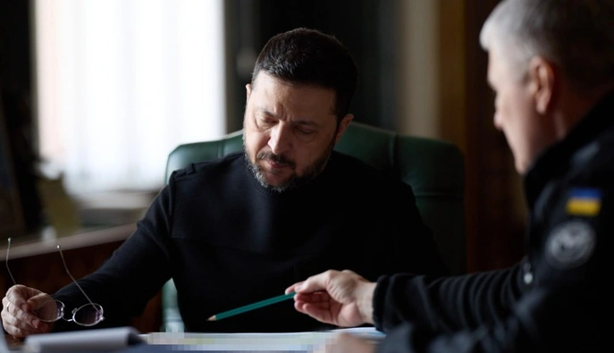 Зеленський: РФ планує розгорнути наземні станції управління дронами на ТОТ та в Білорусі 